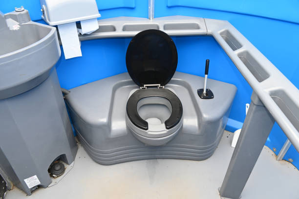 Best Luxury portable toilet rental  in South Toms River, NJ